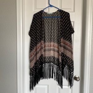 Womens patterned shawl with tassels
